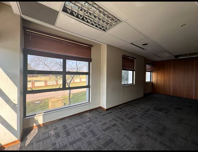 430M² OFFICE TO LET IN ECO PARK ESTATE